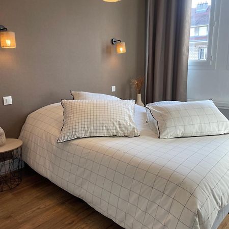 Le Vaugueux Apartment Caen Bagian luar foto